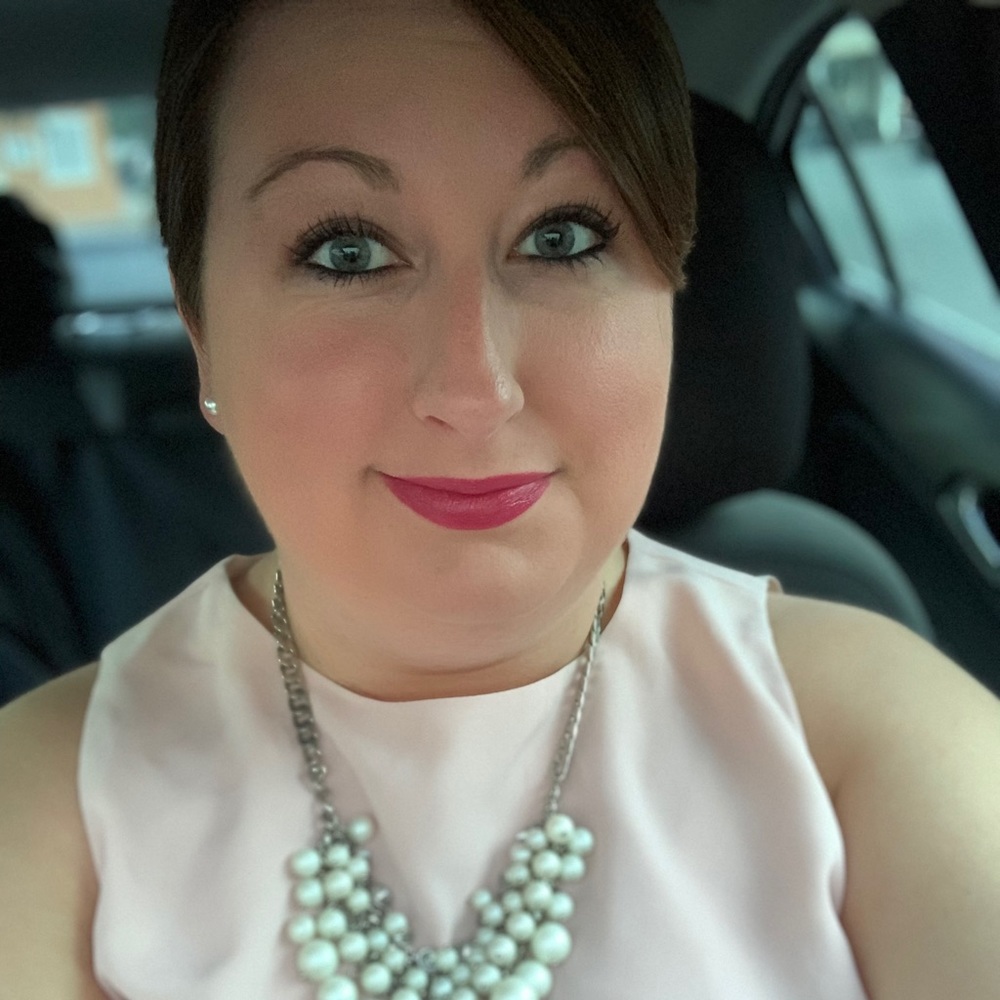 Meet your Posher, Ginny